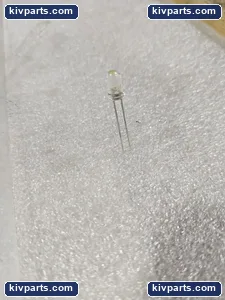 Cree C503D-WAN-CCBEB151 Electronic Component – actual item, photo 4 of 5