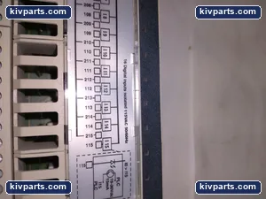 Schneider Electric ABE7-S16E2F0 PLC – actual item, photo 6 of 7