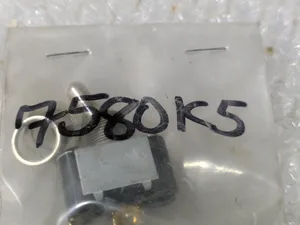 Cutler-Hammer 7580K5 Toggle Switch