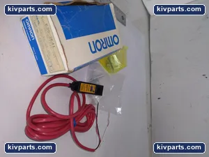 Omron E3S-2E41 Photoelectric Switch – actual item, photo 2 of 3