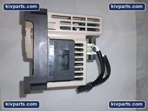 Yaskawa SRDA-SDA71A01A-E Yasakawa Motor – actual item, photo 3 of 5