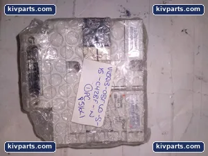 SMC VVQ1000-10A-3 Pneumatic Valve Manifold Base – actual item, photo 2 of 3