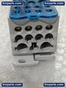 Nvent 569050 ERIFLEX Power Distribution Block – actual item, photo 2 of 4