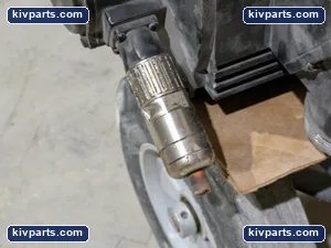 Bosch Rexroth MSK100D-0300-NN-M1-BG2-NNNN Permanent Motor – actual item, photo 4 of 6