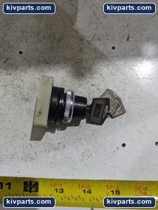 Fuji Electric AH25-J2B Pushbutton – actual item, photo 3 of 4