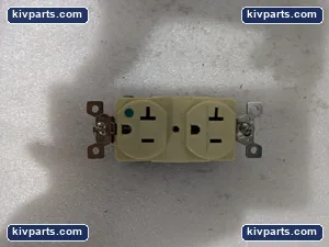 Arrow Hart Duplex Receptacle – actual item, photo 2 of 4