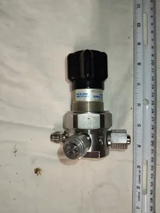 Veriflo 95930W3PFSMMF Pressure Regulator