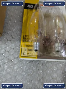 Sylvania B10 Clear Decor Candelabra Base – actual item, photo 5 of 7