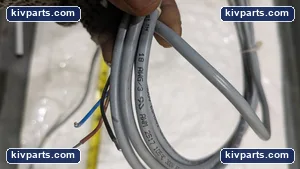 2517 E54661-02 AWM Cables – actual item, photo 7 of 13