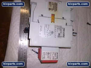 Allen-Bradley CON-480 Safety Relay – actual item, photo 2 of 5