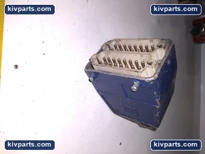 Harting PC-GF-20 Male Two Sockets – actual item, photo 2 of 6