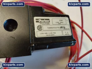 Parker T20025D2F01 Pneumatic Component – actual item, photo 3 of 4