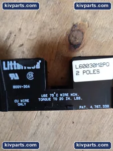 Littelfuse L60030M2PQ Fuse Block – actual item, photo 4 of 6