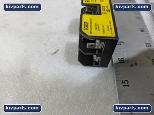 Bussmann BC6032P Fuse Block Holder – actual item, photo 3 of 9