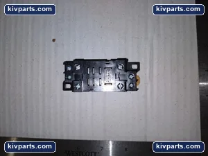 Omron PTF08A-E Relay Socket Base – actual item, photo 5 of 6