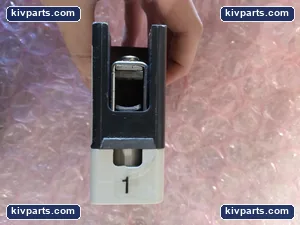 Cutler-Hammer FWF1080LM05 Circuit Breaker – actual item, photo 10 of 12