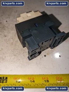 Telemecanique LC1D09G7 Square Contactor – actual item, photo 4 of 5