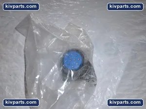 Amphenol 97-3102A-18-19S Circular Connector – actual item, photo 2 of 3