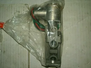 Versa BSG-3328-316-L14-XXV-44-D012 Solenoid Valve