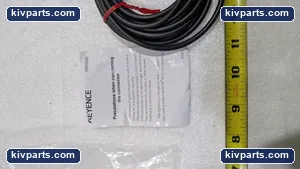 Keyence GT2-CH5M When Connecting the Connector – actual item, photo 3 of 8