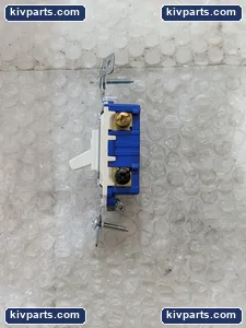 Eaton 1303-7LA-SPL2 Toggle Wall Switch – actual item, photo 3 of 5