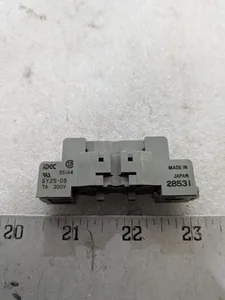 IDEC SY2S-05 Relay Socket