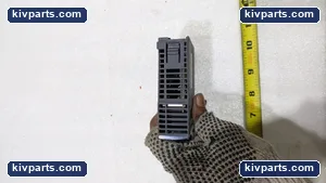 Mitsubishi Q64AD Analog Input Module – actual item, photo 2 of 12
