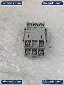 IDEC SH3B-05 Base DIN Rail Screw Terminal – actual item, photo 5 of 6