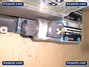 Bosch 404302 Proportion Valve – actual item, photo 4 of 12