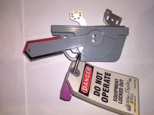 Allen-Bradley 40394-308-54 Matle Disconnect Handle