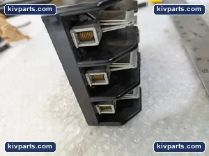 Underwriters Fuse Block Holder – actual item, photo 7 of 8