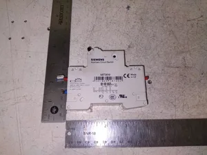 Siemens 5SY4102-7 MCB Curve Auxiliary Switch