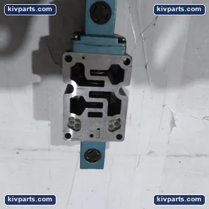 MAC PME-611DABE Pneumatic Solenoid Valve – actual item, photo 3 of 5