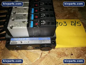 Koganei X88M Solenoid Valve Manifold 8 Valves – actual item, photo 2 of 3
