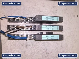 Siemens 6ES7132-4BD32-0AA0 Digital Output Module – actual item, photo 2 of 3