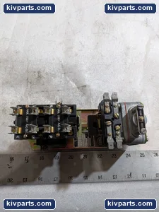 Square D 9050C021EV61 Pneumatic Timing Relay – actual item, photo 7 of 10
