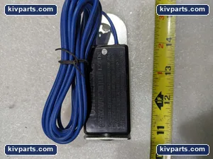 D2901 Universal Breaking Switch – actual item, photo 4 of 6