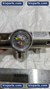 Life Support Products L370-021-BR Oxygen Regulator – actual item, photo 3 of 8