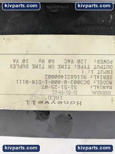 Honeywell DC3003-0-000-1-DIN-0111 Process Controller – actual item, photo 4 of 9