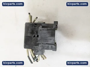 Fuji Electric SC-0 SC13AA Magnetic Contactor – actual item, photo 3 of 5