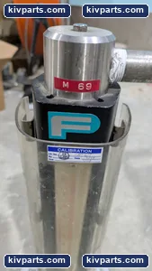 Fisher 68361 Glass Flow Meter – actual item, photo 3 of 10