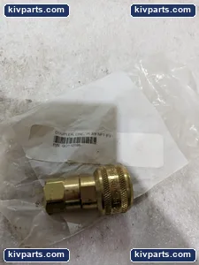 Graco 110198 Female Quick Disconnect Fitting – actual item, photo 7 of 17