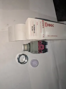 IDEC ALW29911 Relay