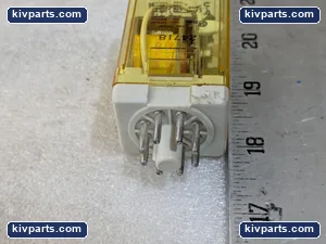 IDEC 24718 Relay – actual item, photo 4 of 11