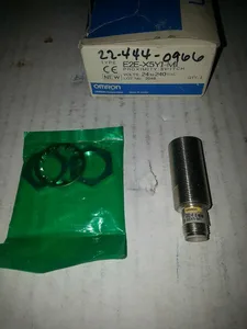 Omron E2E-X5Y1-M1 Proximity Sensor Switch