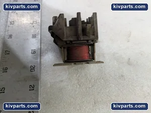 Honeywell 8812 R8242A Burner Control – actual item, photo 12 of 13