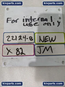 C&k 8121 Push Button – actual item, photo 5 of 5