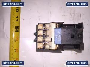 Telemecanique LC1 D12 Contactor – actual item, photo 4 of 5