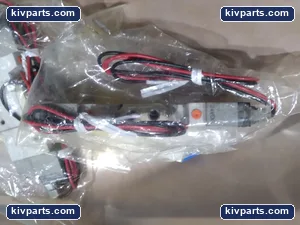 SMC SY3220-5LU-M5 Pneumatic Double Solenoid Valve – actual item, photo 3 of 3