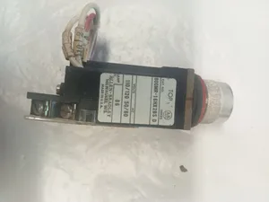 Allen-Bradley 800MR-16HX2BS Illuminated Selector Switch